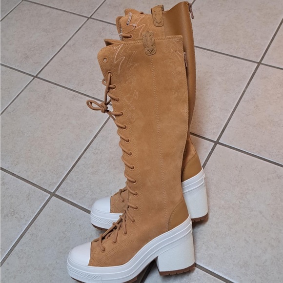 Converse Chuck 70 De Luxe XXHi Western - Women's size 8 - Picture 7 of 11